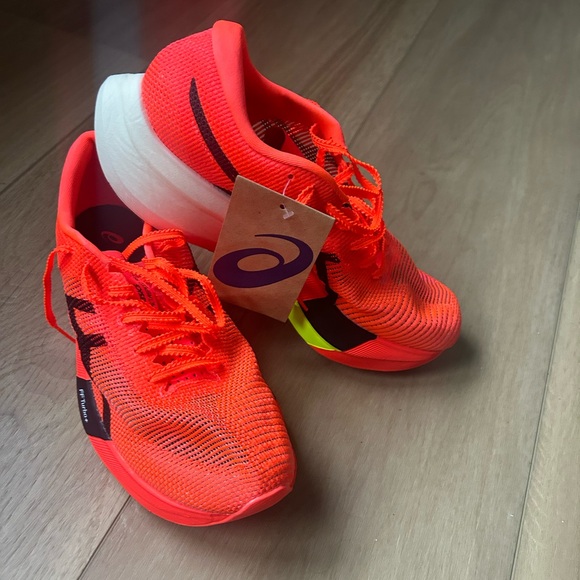 ASICS METASPEED SKY Racing Shoe - Picture 2 of 4